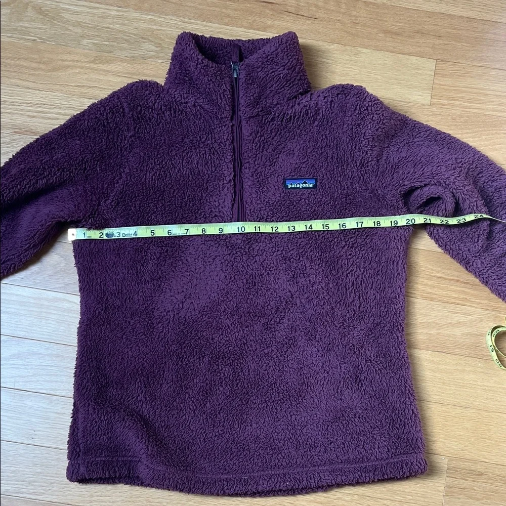 Patagonia Women's Rich Purple Fleece Pullover - Picture 11 of 12